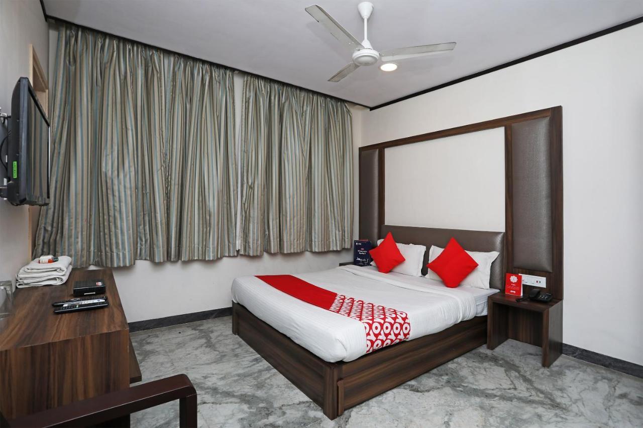 Oyo 15966 Hotel Shivam Kolkata Exterior photo