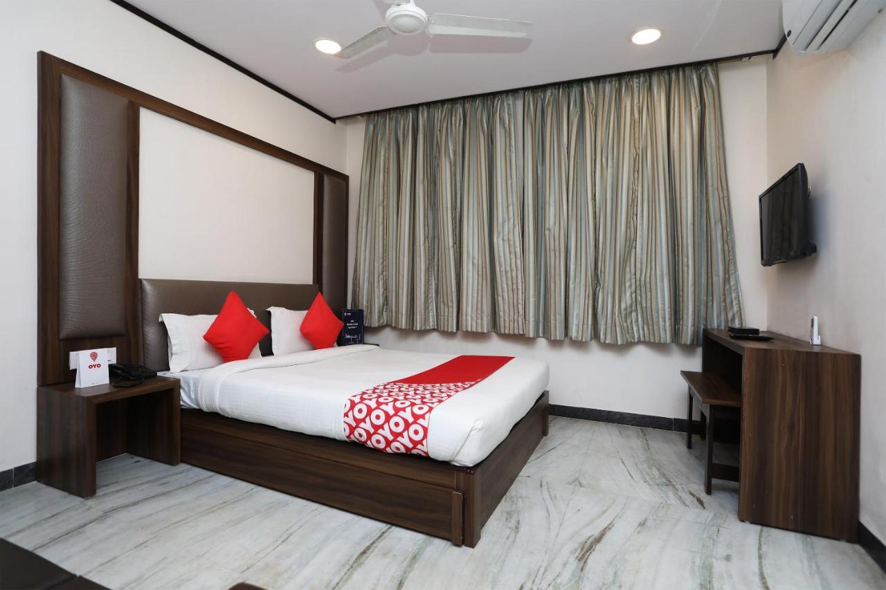 Oyo 15966 Hotel Shivam Kolkata Exterior photo